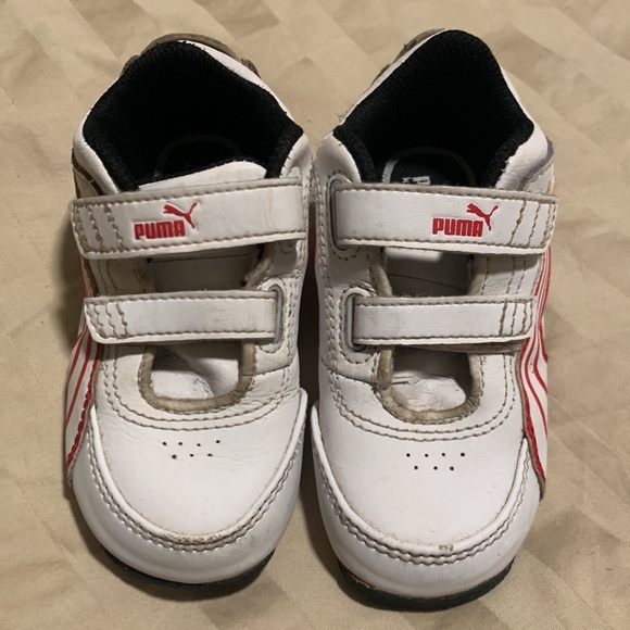 Puma white toddler Velcro sneakers size 6C - Picture 2 of 5